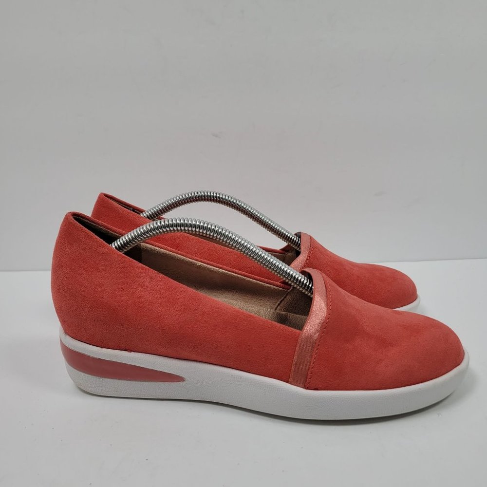 Kenneth Cole Reaction Fay Women's Light Red Sneakers US Size 8